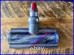 Dyson V15 DetectT + cordless vacuum Cleaner (13 Months Warranty Remains)